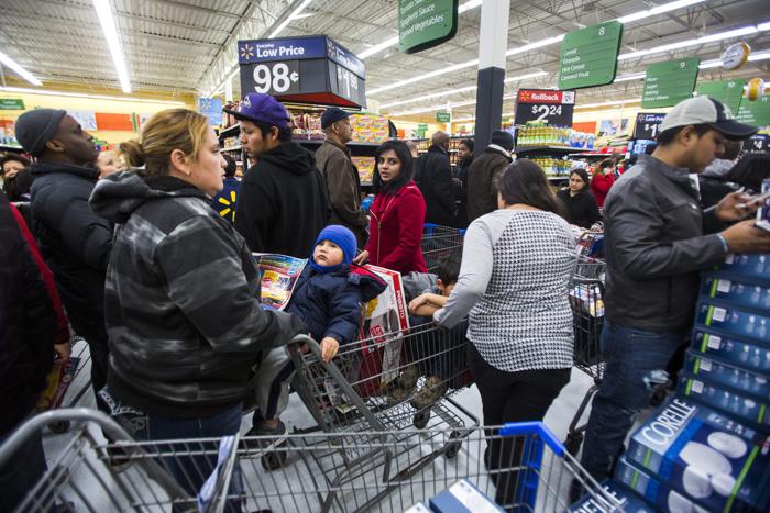 The 2014 Mass. Holiday Shopping Season, by the Numbers